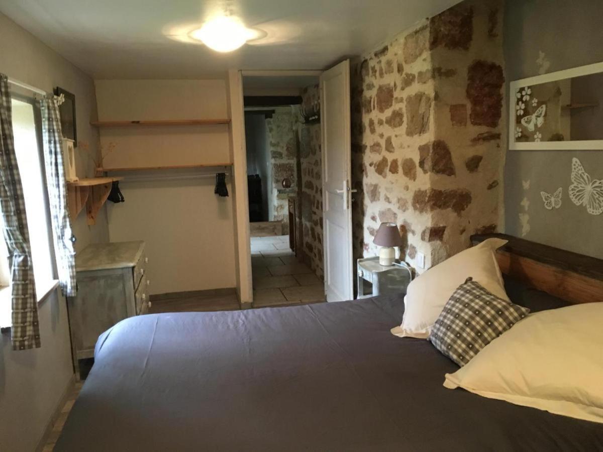 Villa Ecuriesde St Maurice- les Randonneurs à Lacapelle-Marival Extérieur photo