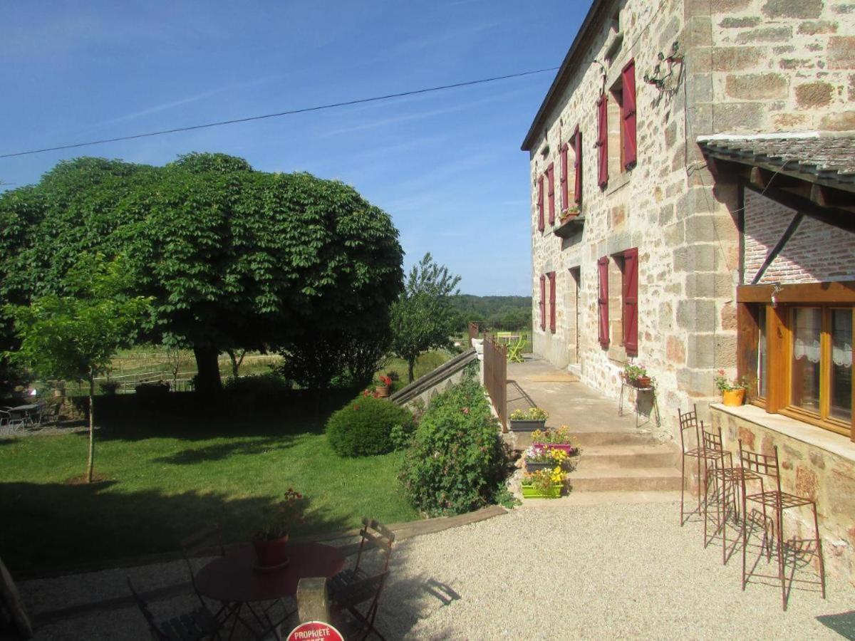 Villa Ecuriesde St Maurice- les Randonneurs à Lacapelle-Marival Extérieur photo