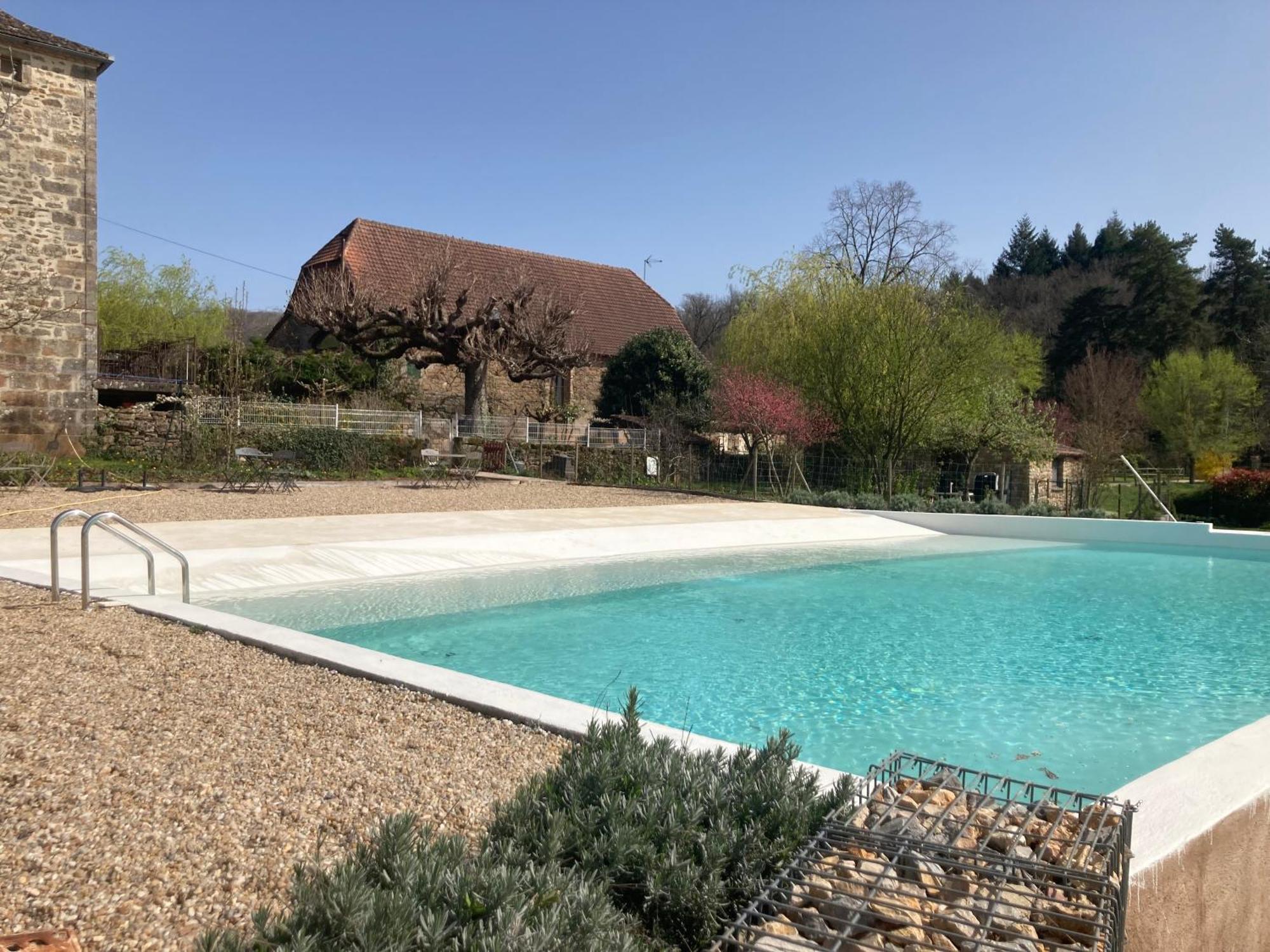 Villa Ecuriesde St Maurice- les Randonneurs à Lacapelle-Marival Extérieur photo